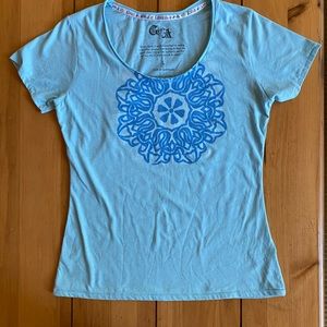 Blue yoga t-shirt